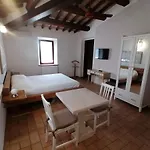 Pietra Rosa *