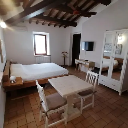 Pietra Rosa *
