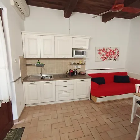 Pietra Rosa *